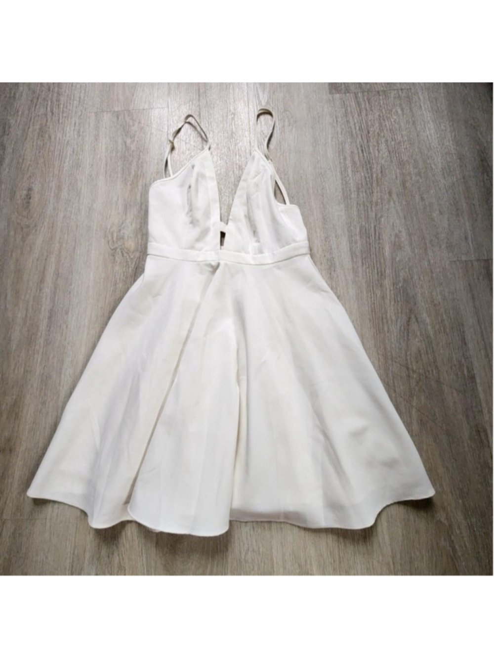 NBD X Naven Twins Dress Womens XS White Fit & Flare Mini V Neck Party Cocktail